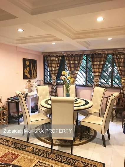 Yishun Avenue 4 thumbnail photo